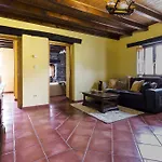 דירה Casa Gayon